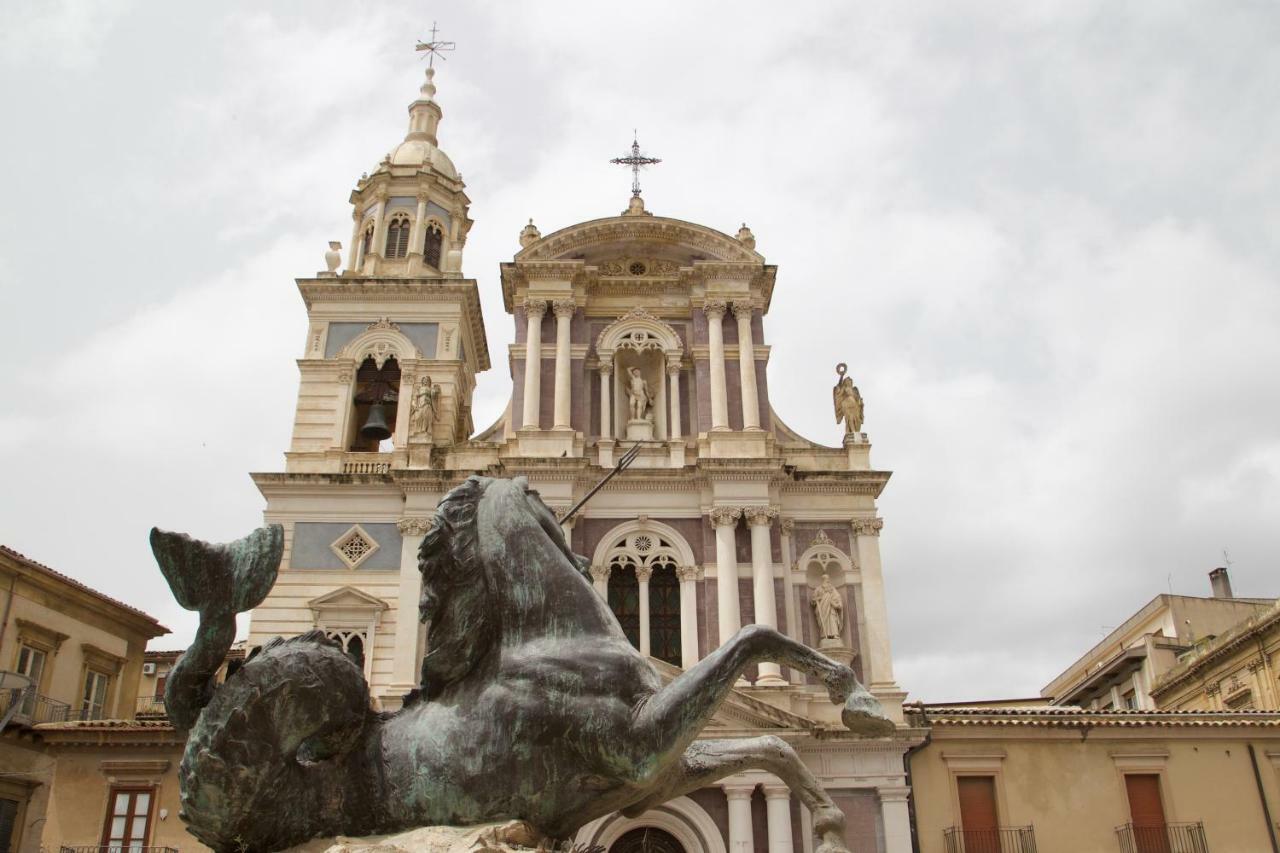 Duomo Suite Caltanissetta Ngoại thất bức ảnh